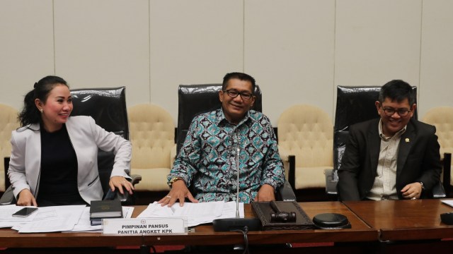 Rapat pertama Pansus KPK (Foto: Fanny Kusumawardhani/kumparan)