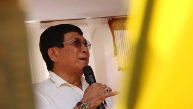 Anggota DPR Luther Kombong (Foto: Facebook/Luther Kombong)