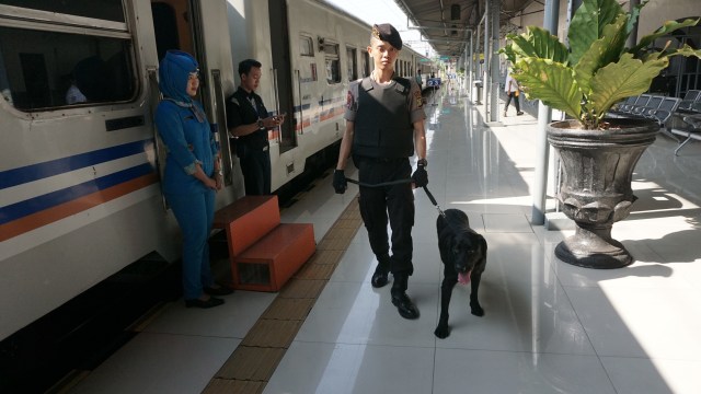 Inspeksi mendadak oleh Dirut PT. KAI (Foto: Aditia Noviansyah/kumparan)