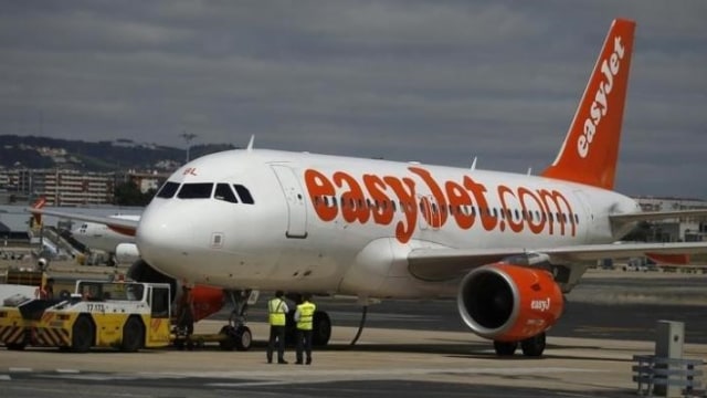 EasyJet (Foto: Reuters/Rafael Marchante)