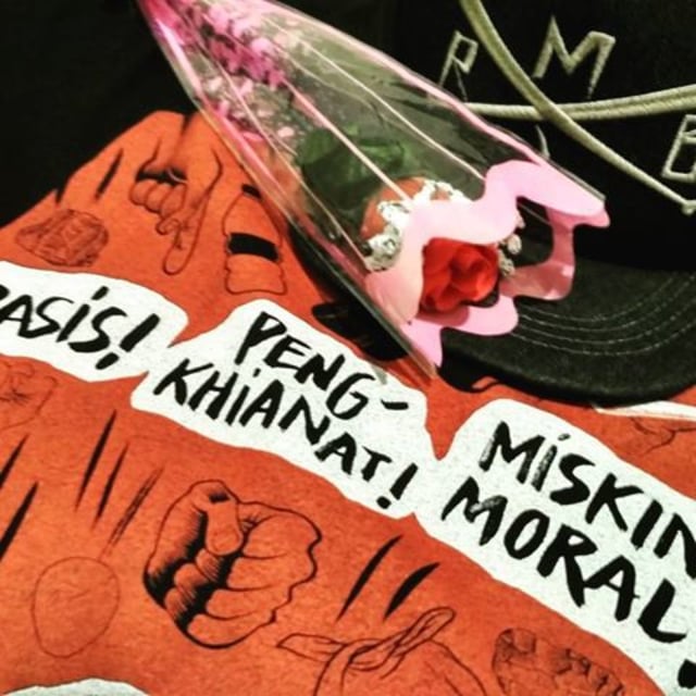 Guru Baik mampu MENGAJARKAN MASALAH KONTROVERSIAL pada Siswanya