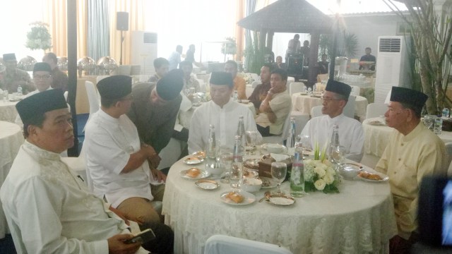 Anies Baswedan buka puasa bersama (Foto: Aria Pradana/kumparan)