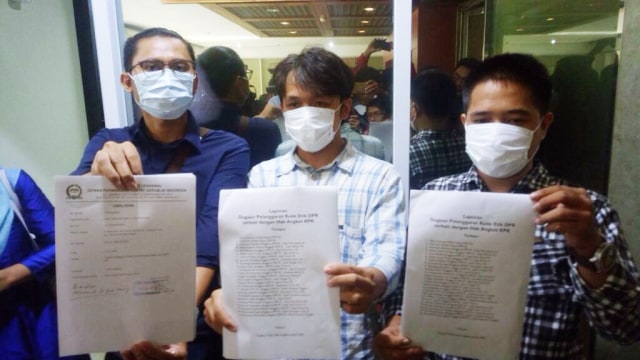 Koalisi Tolak Hak Angket dan laporkan ke MKD (Foto: Akbar Ramadhan/kumparan)