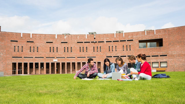 Ilustrasi Universitas Swasta (Foto: Thinkstock)