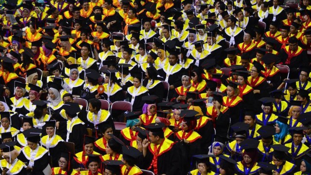 Wisuda sarjana UI (Foto: Instagram @Univ_Indonesia)