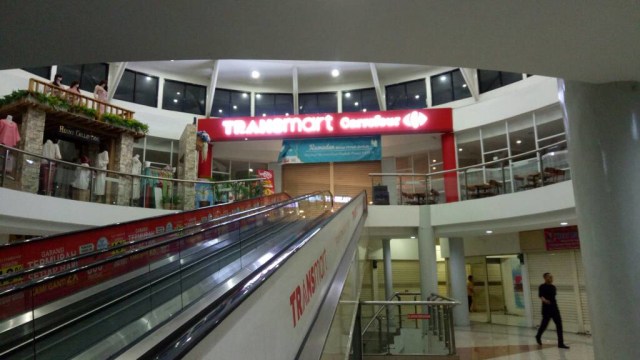 Transmart Pondok Gede Foto: Gesit Prayogi/kumparan