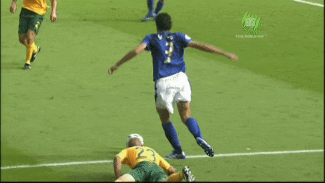 Aksi diving Fabio Grosso. (Foto: YouTube/pannychanman)