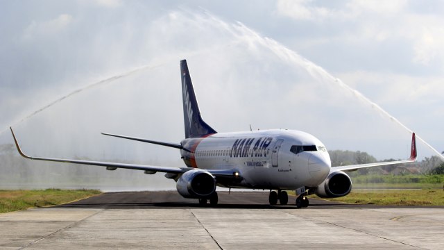 Nam Air Foto: Antara/Budi Candra Setya