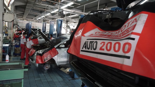 Bengkel Auto2000 Meningkat Jelang Lebaran (Foto: Aditia Noviansyah/kumparan)