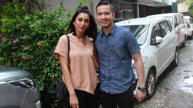 Tyas Mirasih dan Raiden (Foto: Munady Widjaja)