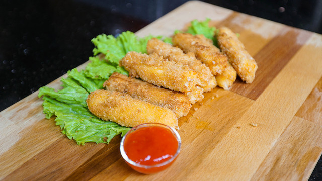 Mozzarella Cheese Stick (Foto: kumparan.com)