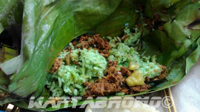 Lezatnya Nasi Bakar ‘Nasek Tongas’