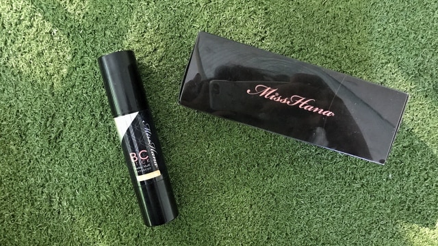 BC Stick Flawless Multi Foundation Miss Hana  (Foto: Stephanie Elia/kumparan)