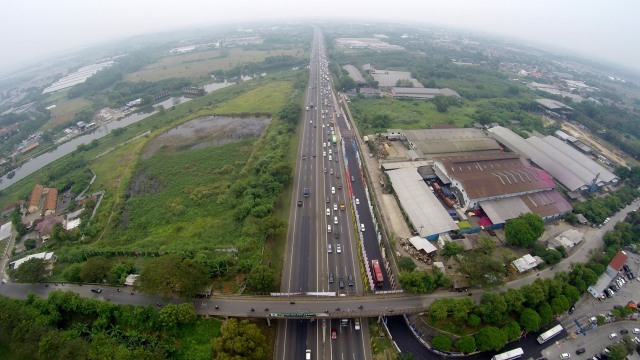 Suasana Tol Cikampek (Foto: Aditia Noviansyah/kumparan)