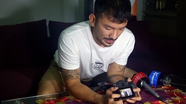 Rio Dewanto konpers kelahiran putri pertamanya (Foto: DN Mustika Sari/kumparan)