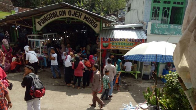 Pangkalan ojek Sunan Muria (Foto: Indra/kumparan)