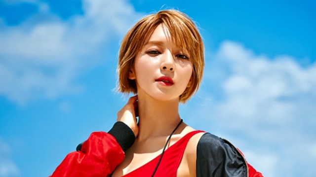 Choa 'AOA' (Foto: Facebook @OfficialAOA)
