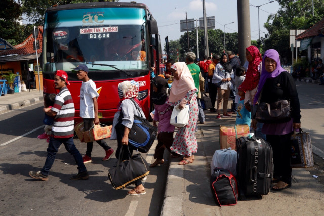 Arus balik di Terminal Kampung Rambutan (Foto: Fanny Kusumawardhani/kumparan)