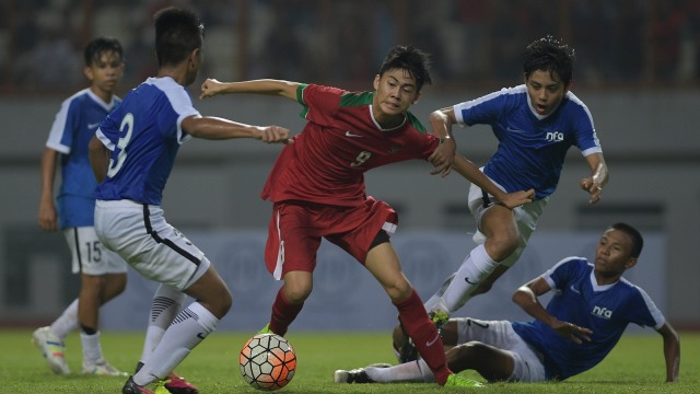 Timnas U16 lawan Vietnam (Foto: Antara/Sigid Kurniawan)
