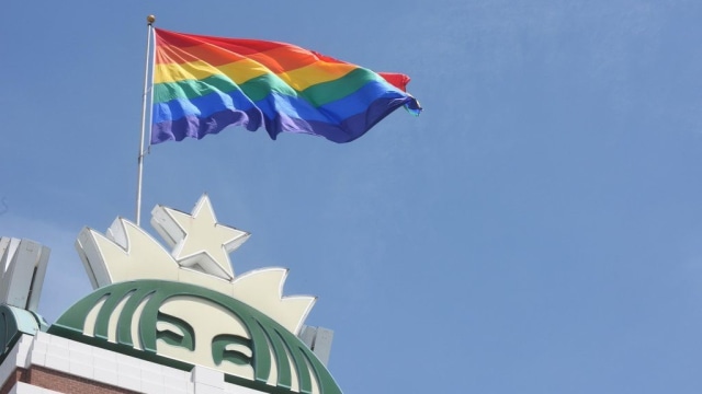 Starbucks LGBT Pride (Foto: Starbucks.com)