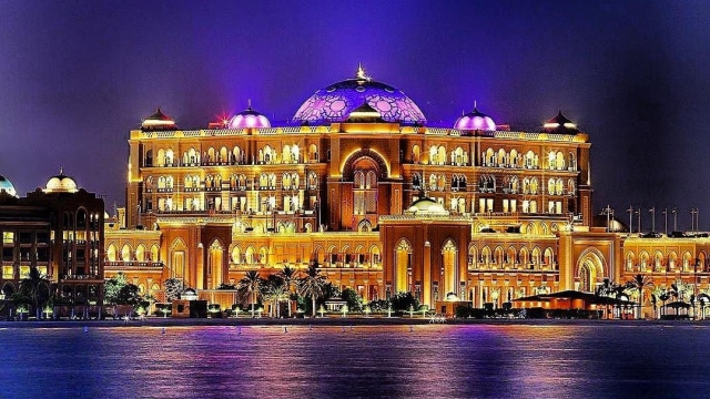 Emirates Palace, Abu Dhabi (Foto: Instagram/@amazingabudhabi)