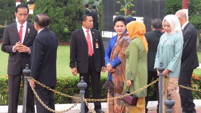 Rombongan keluarga Jokowi dan JK di Halim (Foto: Yudhistira Amran/kumparan)
