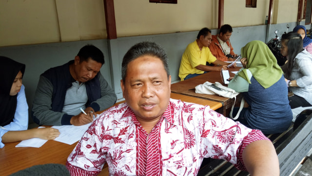 Abdul Haris, warga di Polsek Kebayoran Lama (Foto: Akbar Ramadhan/kumparan)