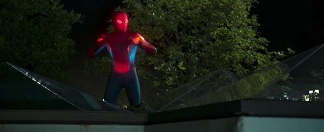 Desain kostum baru Spider-Man yang futuristik (Foto: Sony Pictures)