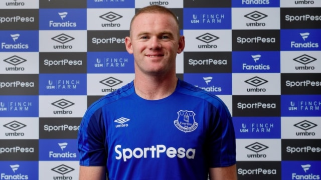 Rooney kembali berbaju biru. (Foto: Twitter @Everton)