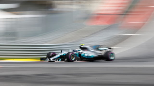 Pebalap Mercedes, Valtteri Bottas. (Foto: Dominic Ebenbichler/Reuters)
