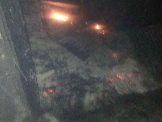 Ditinggal Nonton Tayub, Dapur Warung Kopi di Sumberrejo Terbakar (1)