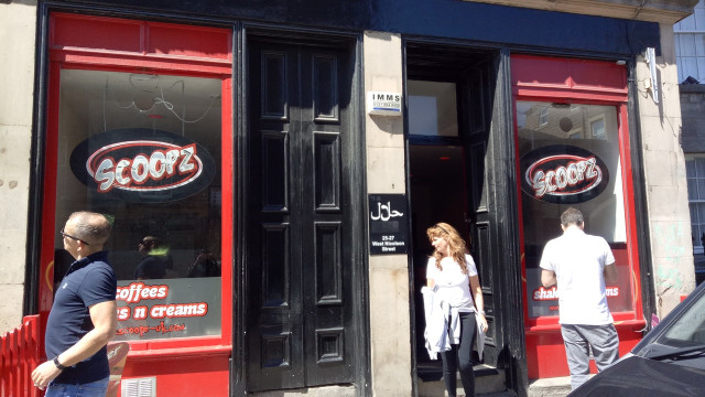 Halal Food di Edinburgh (Foto: Maria Sattwika/kumparan)