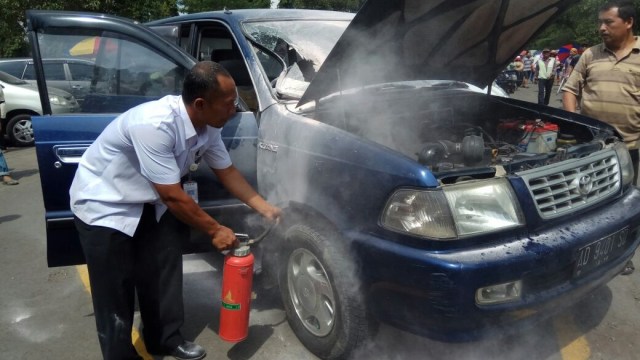 Mobil korban ledakan powerbank (Foto: Dok. Istimewa)