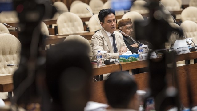 Yusril Ihza Mahendra di Kompleks Parlemen (Foto: Antara/M. Agung Rajasa)