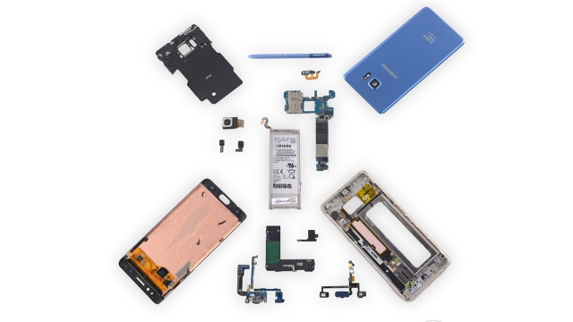 Samsung Galaxy Note Fan Edition dibongkar, (Foto: iFixit)