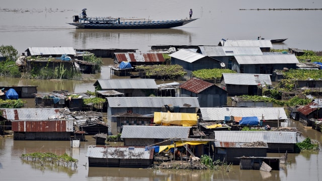 Banjir di Assam, India  (Foto: REUTERS/Anuwar Hazarika)