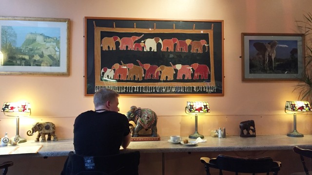 The Elephant House (Foto: Maria Sattwika/kumparan)