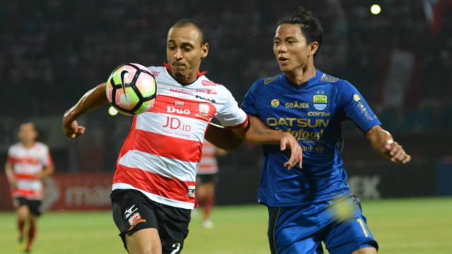 Persib pada duel versus Madura United. (Foto: Saiful Bahri/ANTARA)