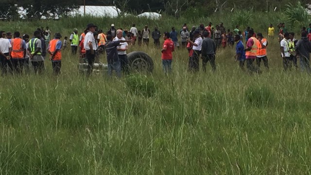 Pesawat Boeing Tri MG keluar landasan di Wamena (Foto: Dok. Istimewa)