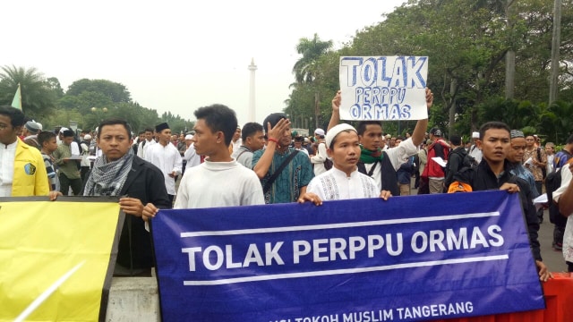 Aksi Damai Tolak Perppu Ormas (Foto: Wahyuni Sahara/kumparan)