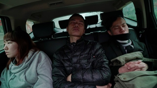 Zhao Yuqing perjalanan menuju rumah Wang Quanming (Foto: Reuters)