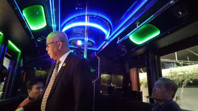 Penangkapan Bus Pesta (Foto: Ela Nurlaela/kumparan)