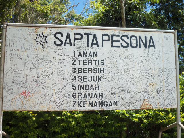Pelayanan dan Pariwisata Kita (1)
