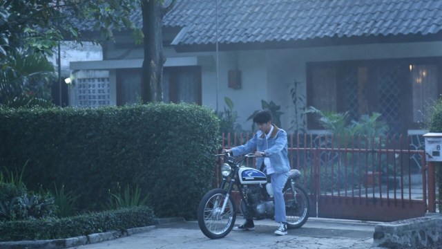 Syuting Film Dilan Hari Pertama (Foto: Dok. Falcon Pictures)