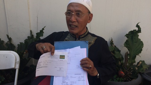 Calon jemaah umrah yang melakukan refund (Foto: Kelik Wahyu/kumparan)