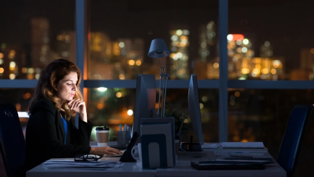 Ilustrasi Lembur  (Foto: Thinkstock)