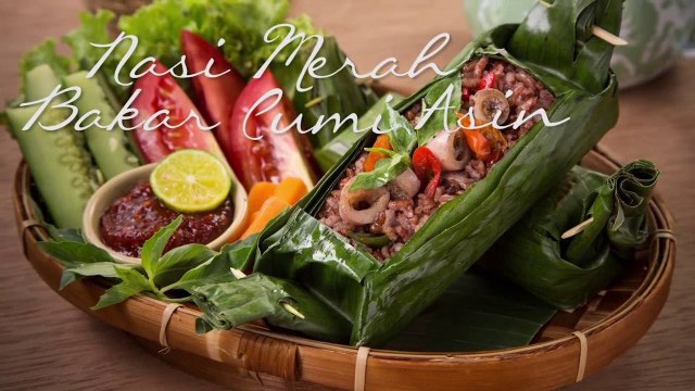 Menikmati Akhir Pekan Dengan Menu Nasi Bakar Cumi Asin