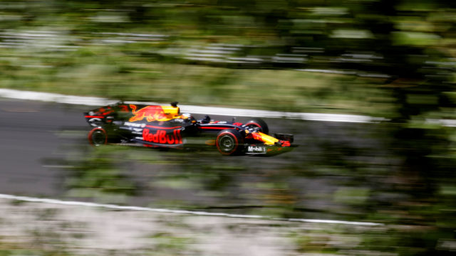 Aksi pebalap Red Bull, Daniel Ricciardo. (Foto: Reuters/Laszlo Balogh)