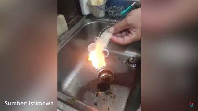 Bihun dibakar (Foto: Dok. Istimewa)
