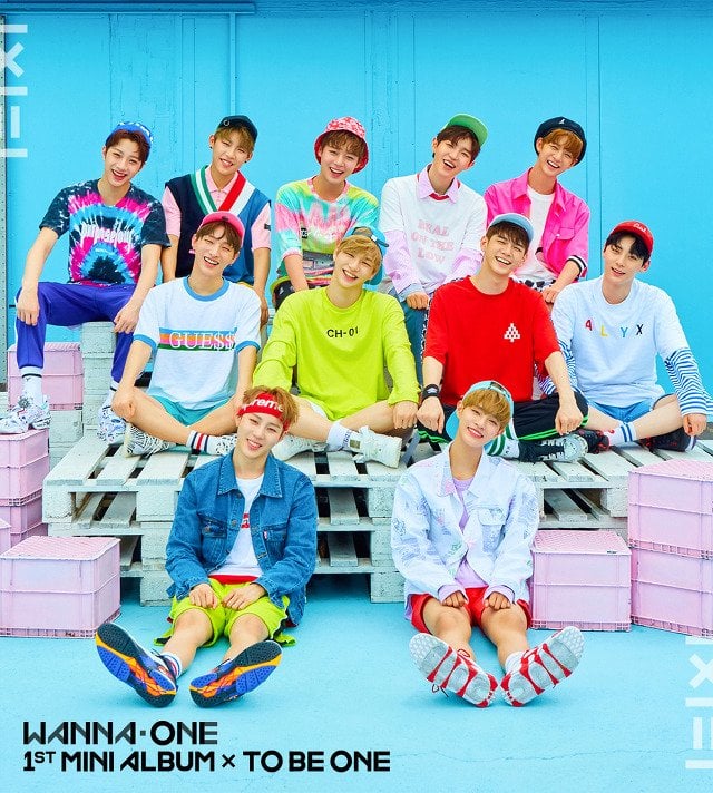 Wanna One Rilis 2 Cover Album Debut Versi Berbeda  (1)